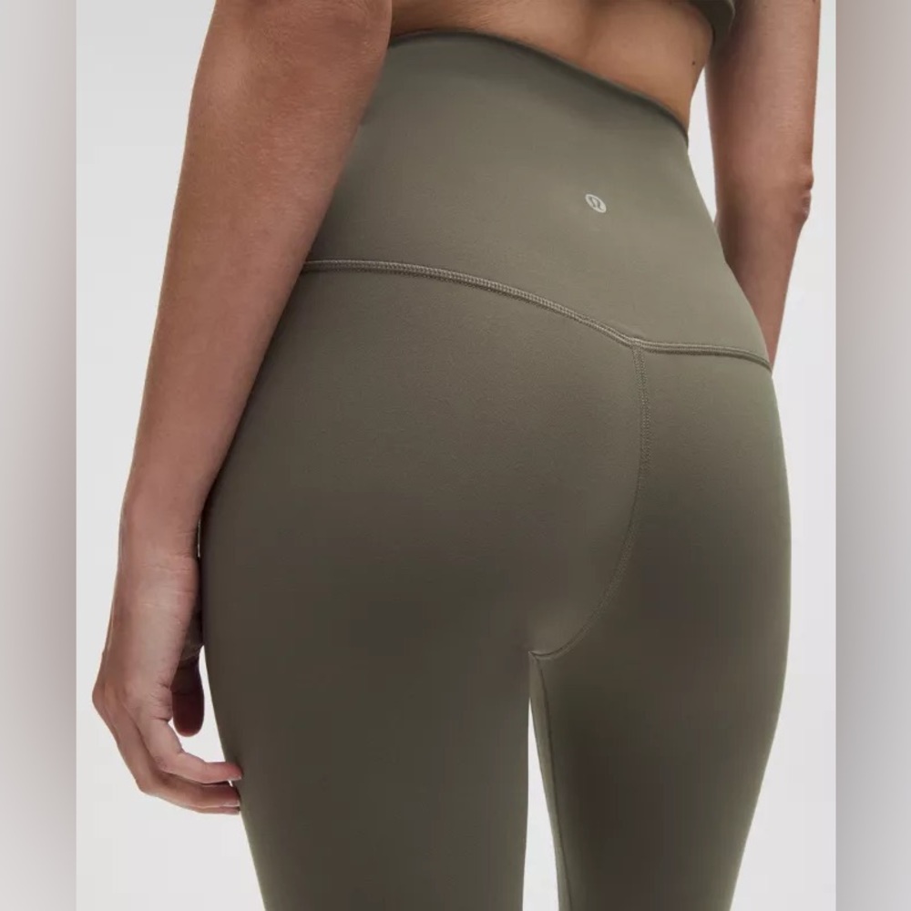 LULULEMON cropped 25” leggings